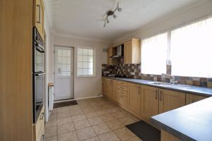 Kitchen- click for photo gallery